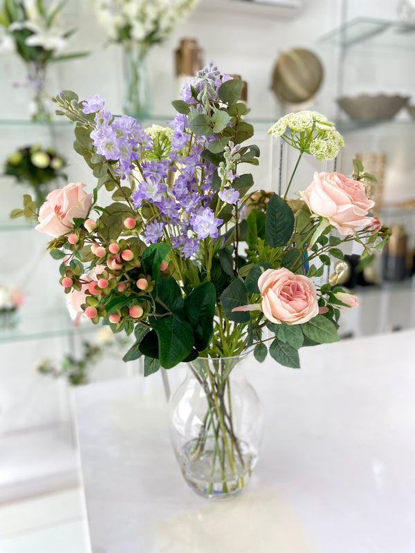 Rose & Larkspur in Bouquet Vase⁣ 62cm